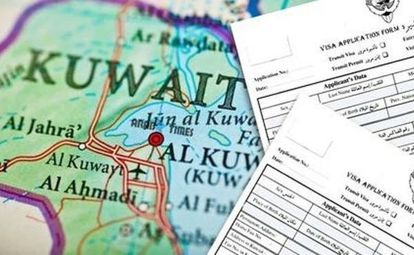 Kuwait Sets KD 150 Fee to Convert Visit Visa to Residency