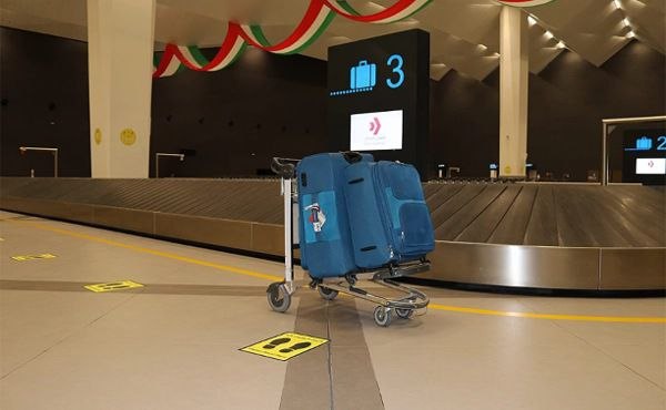 Kuwait Customs warns travelers against carrying others’ luggage