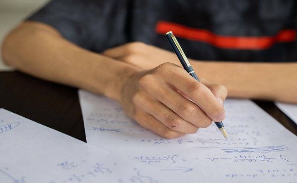Eligibility test before granting visa to expatriates in Kuwait