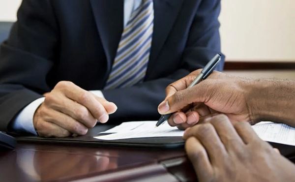 Banks restart loans for expatriates