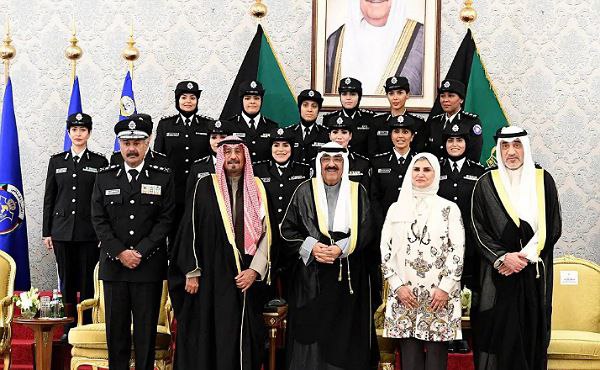 Kuwait Amir visits Ministry of Interior