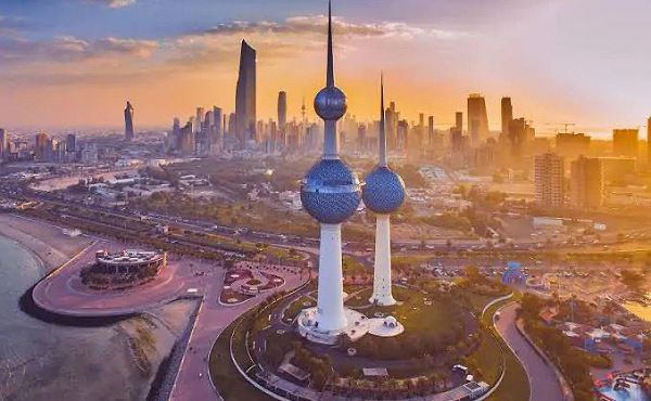 Kuwait revamps foreign residence laws