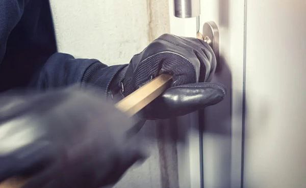 Kuwait warns summer travelers of rising thefts