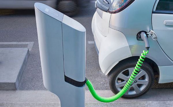 Electric car charging; Committee to provide infrastructure in Kuwait