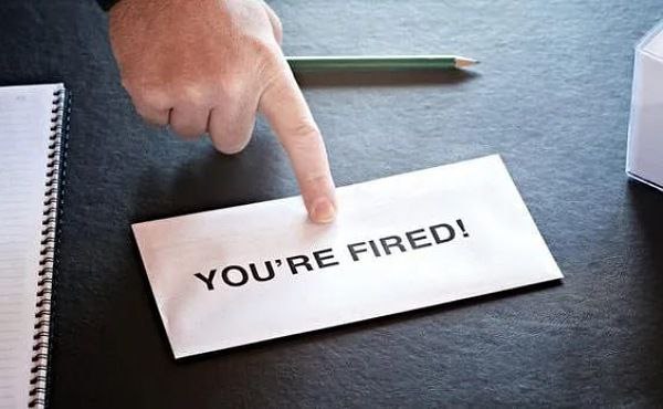 Expat graduates in the Municipality to be terminated