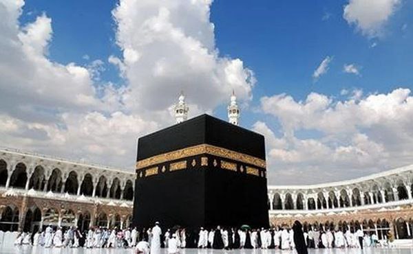 Hajj pilgrimage prices in big dip - From KD 3,800 to KD 1,700