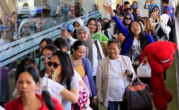 Philippines to ban domestic workers in countries with sponsorship system