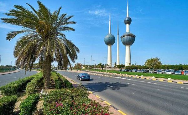 Meteorologist predicts that the temperature will drop significantly in Kuwait